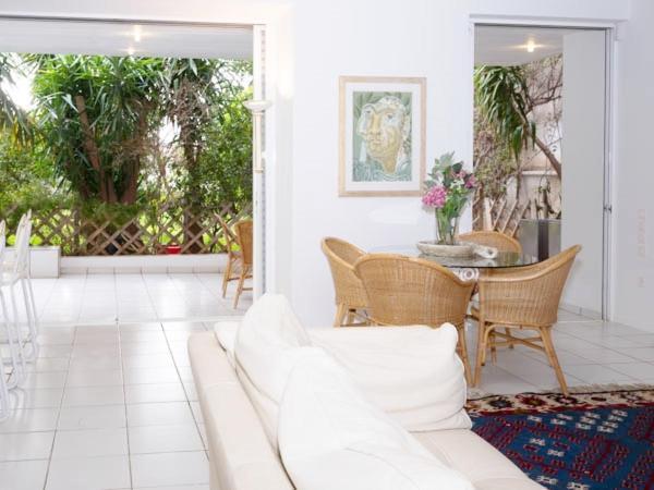 Vouliagmeni'S Secret Garden Near The Sea Apartment Athens Exterior photo